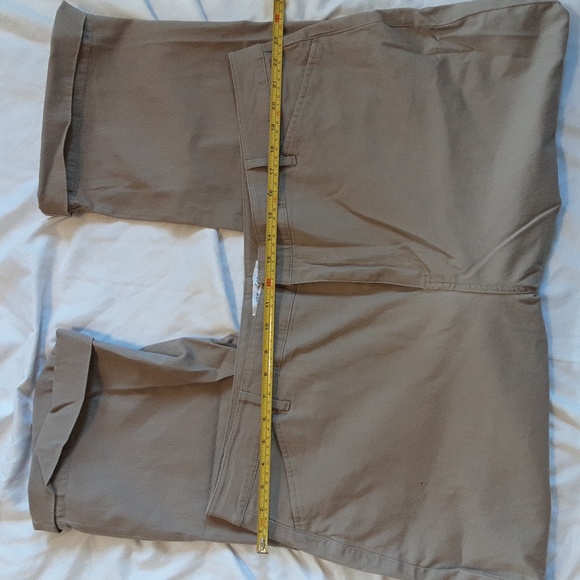 Penningtons Crop Length Pants, Beige, size 22, NWT - Picture 3 of 6